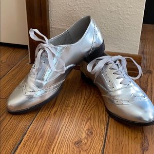 Madden Girl silver lace ups